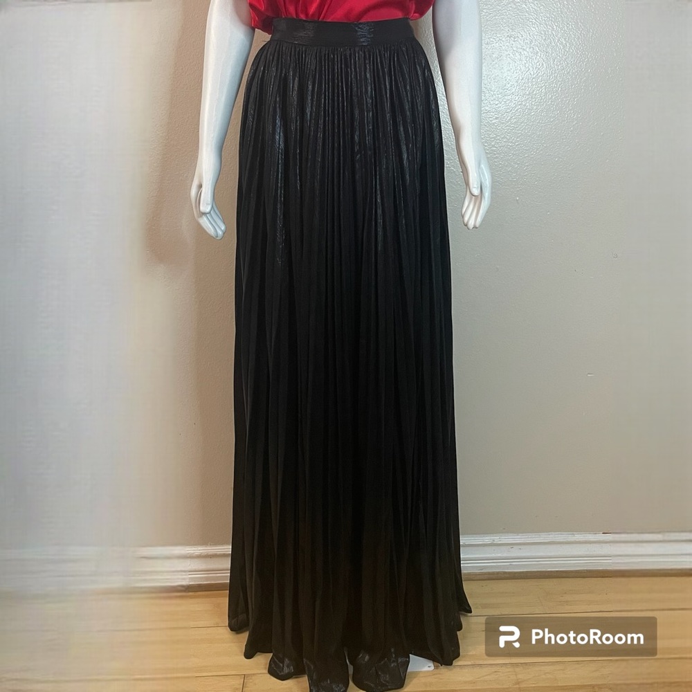 Metallic black pleated evening maxi skirt with high side slit